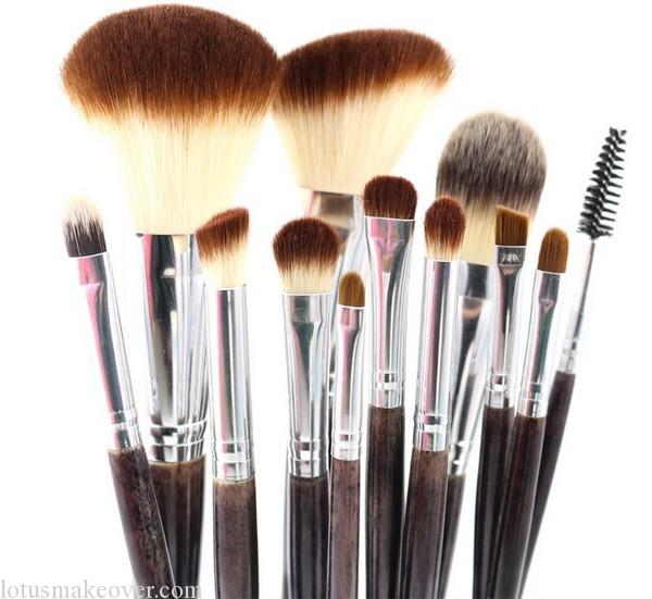 Keep some special makeup brushes close at hand to apply makeup.